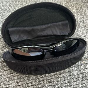 Oakley 03-915 Flak Sunglasses Polished Black Iridium Mirrored Gray Tinted Lens